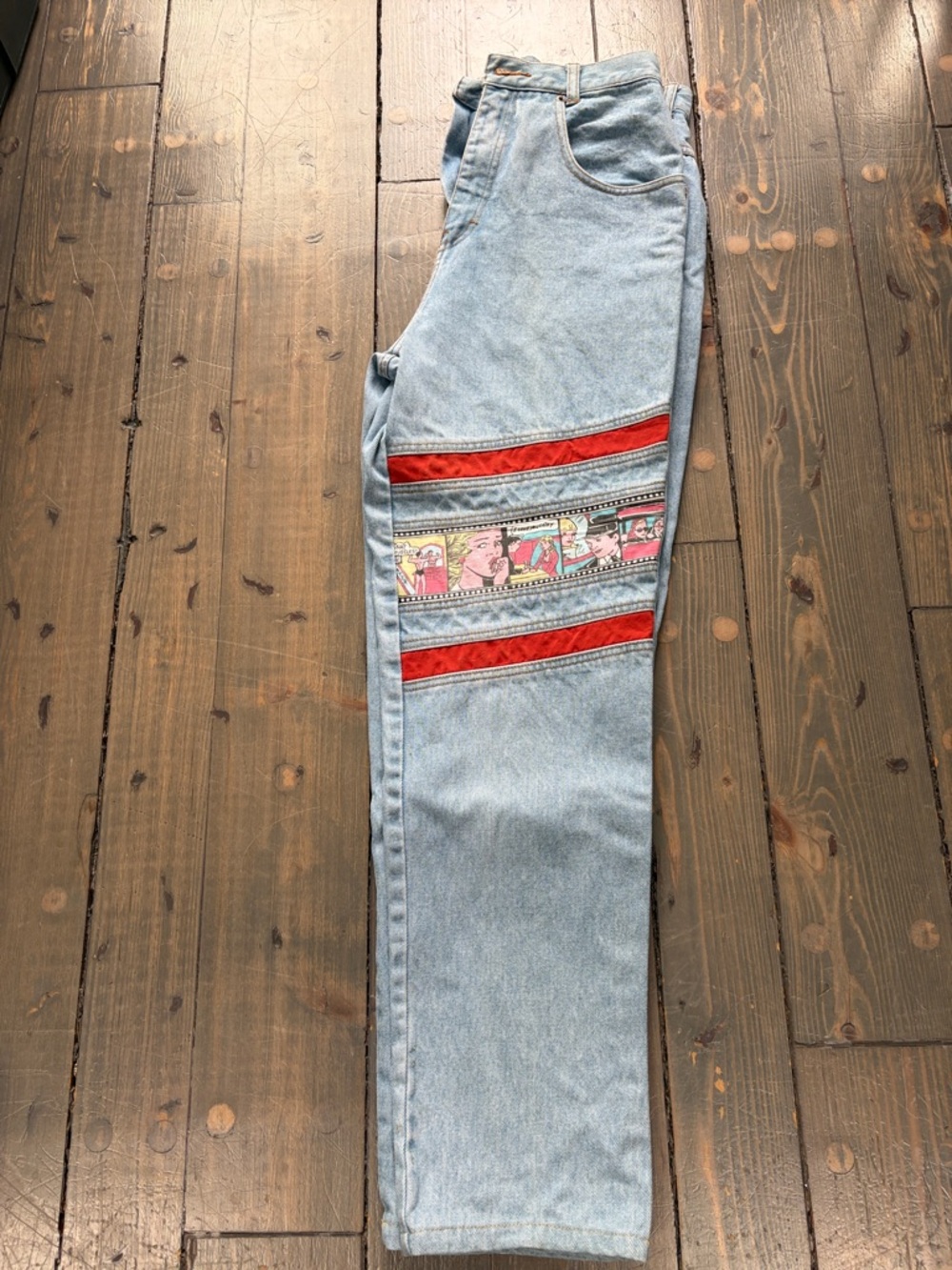 Light Wash Women's Jeans with Red Accent Stripes Vintage Topaz jeans